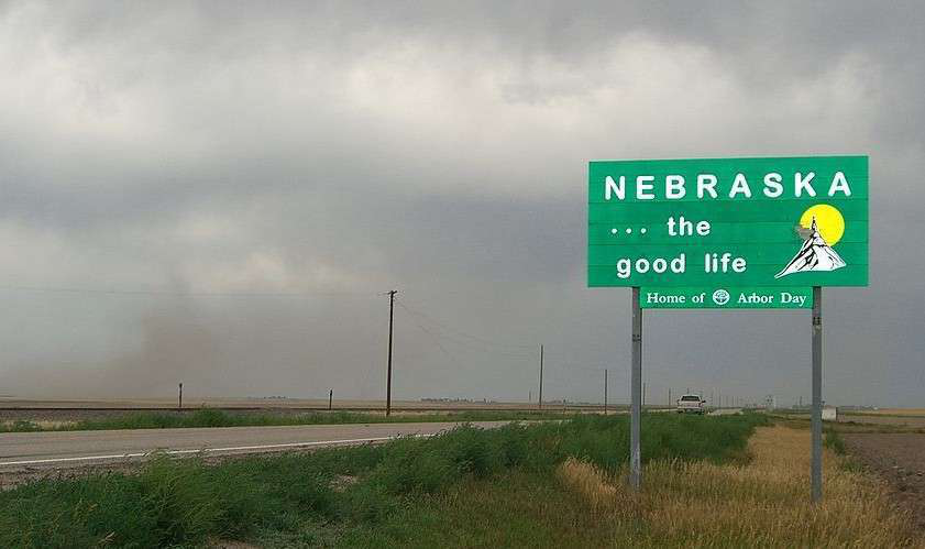 1280px-Welcome_nebraska