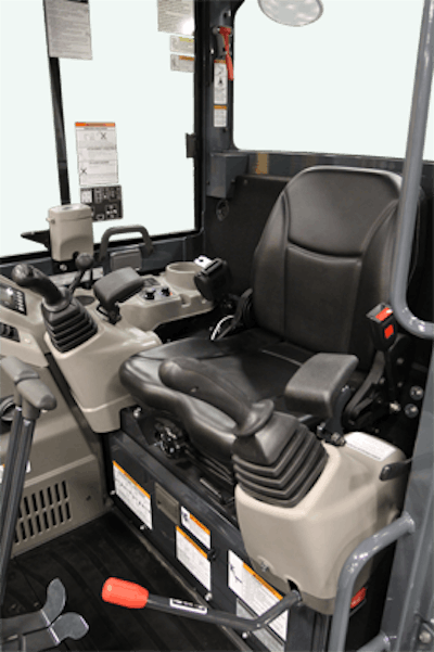 Gehl:Mustang compact ex cab