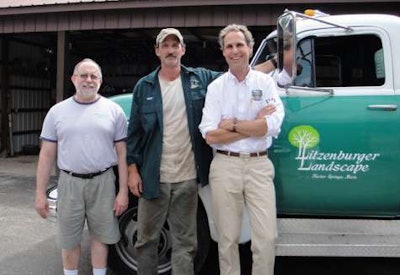 dennis-marty-gow-now.jpg-nggid0230-ngg0dyn-475x327x100-00f0w010c010r110f110r010t010