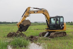 Caterpillar 307E2 mini hydraulic excavator 2