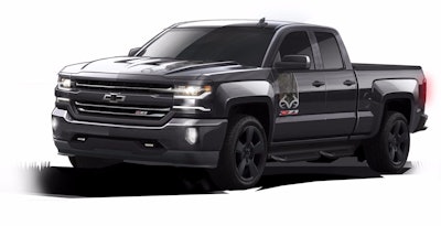 2016 Chevrolet Silverado Realtree Edition 043