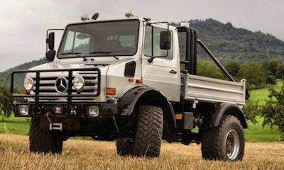 Arnold Schwarzenegger’s 1977 Mercedes Unimog is selling for $350,000 on eBay.