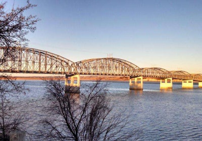 The Chamberlain Bridge spans the Missouri River and links the towns of Chamberlain and Oacoma, SD.