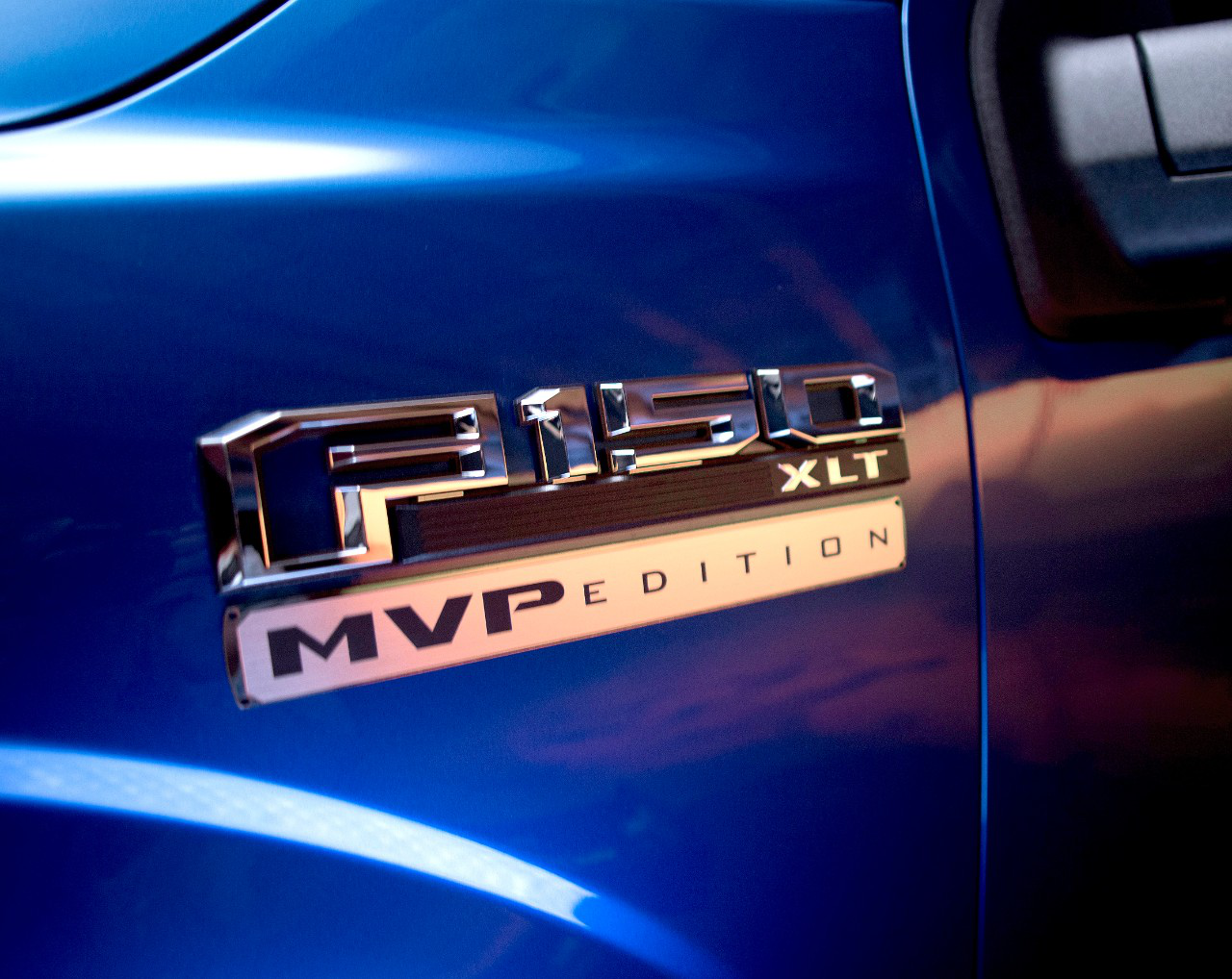 Ford S Kansas City Plant Launches Special Edition F 150 To Honor Royals World Series Win Equipment World Ford S Kansas City Plant Launches Special Edition F 150 To Honor Royals World Series Win Equipment World