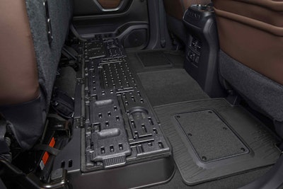 2017 Nissan Titan Crew Cab 16