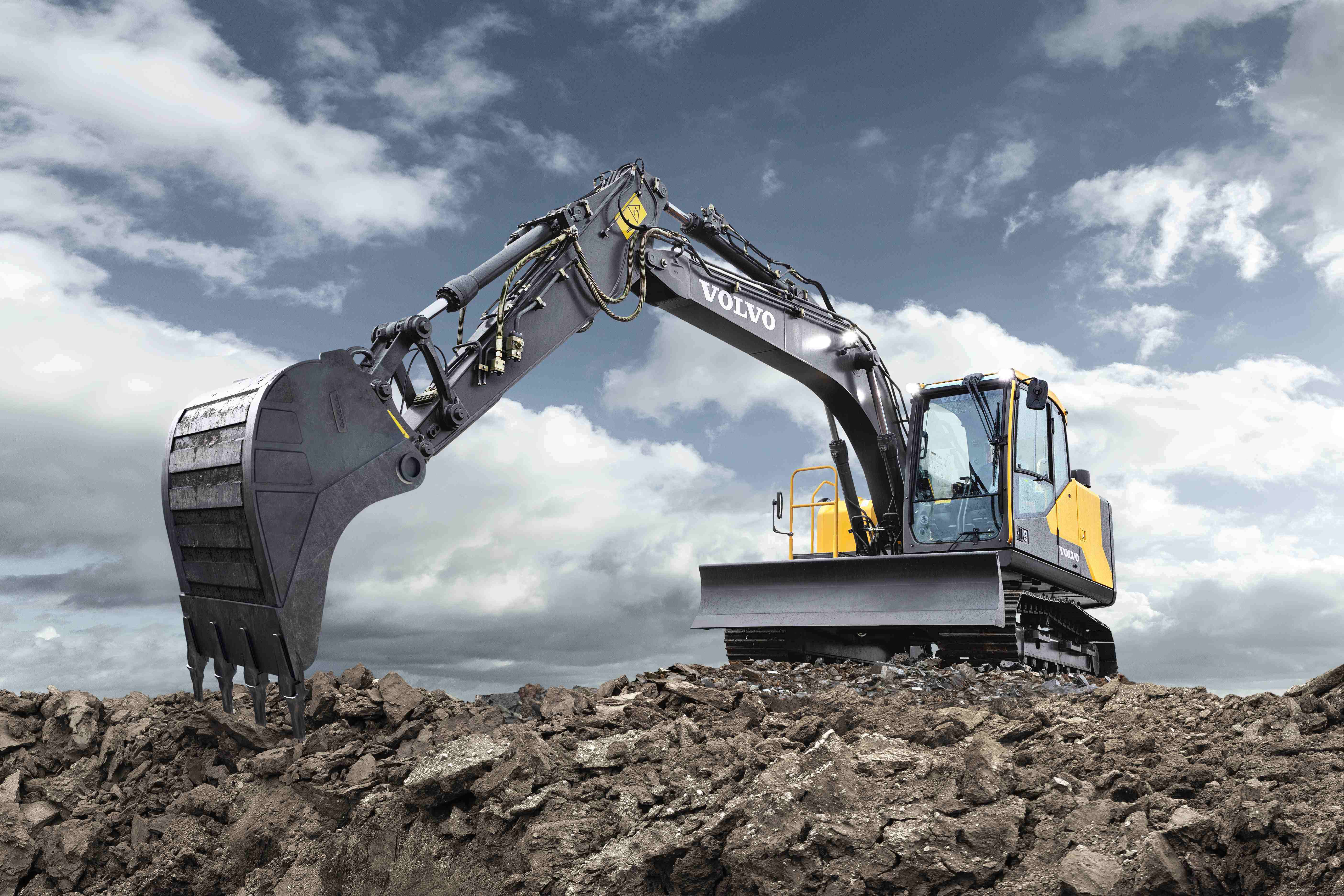 EXC_EC220E_T4f_1_13929_H