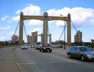 MN minneapolis - hennepin avenue bridge 2
