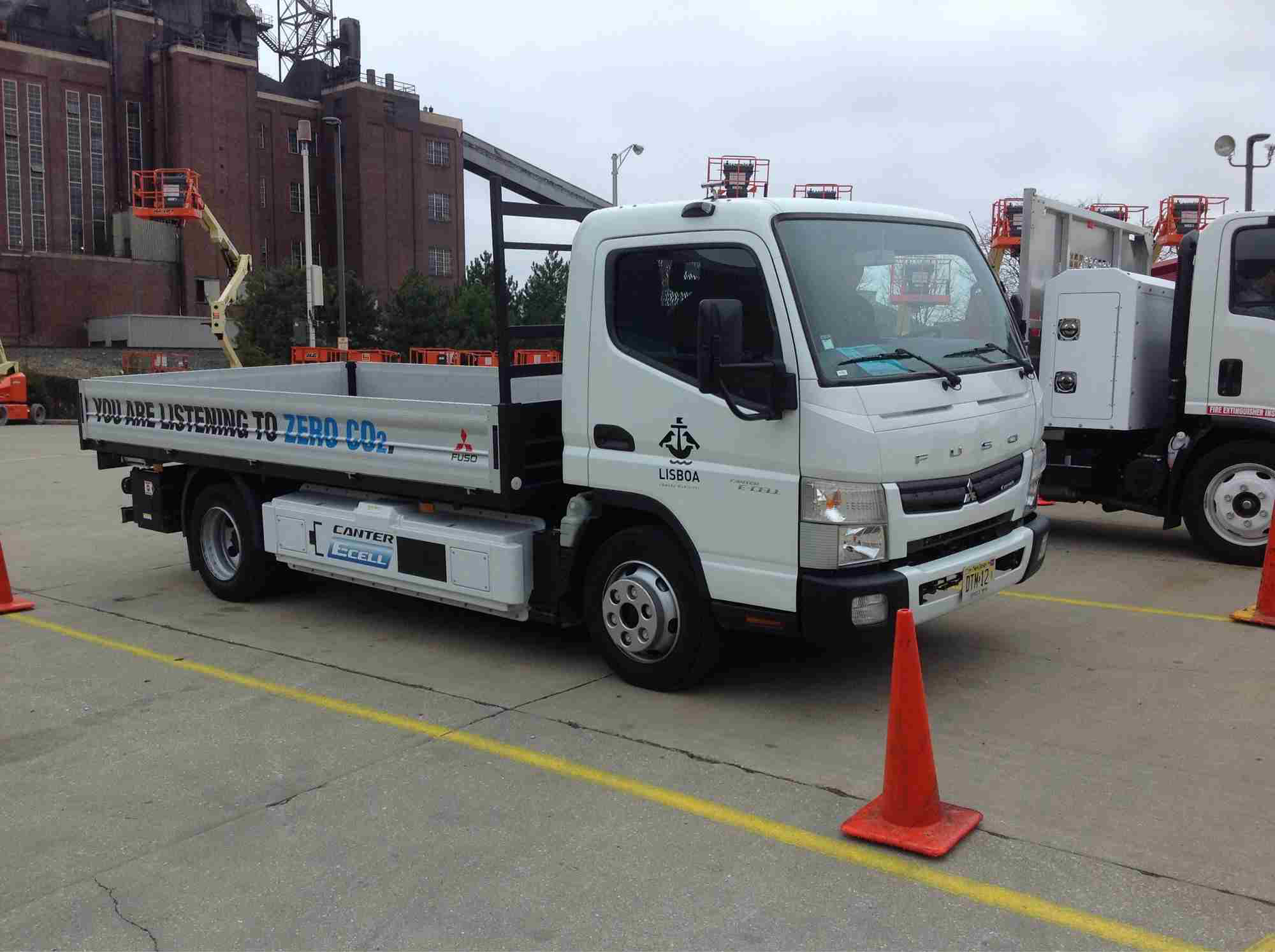 Mitsbubishi Fuso Canter E-Cell Test drive