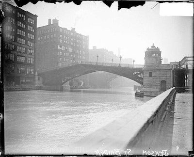 Photo from Chicago History Museum.