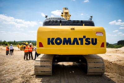 Komatsu’s PC360LCi-11 Photo credit: Wayne Grayson