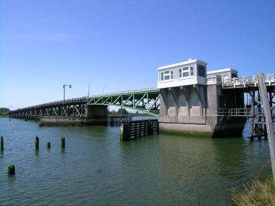 Lewis and Clark River bridge