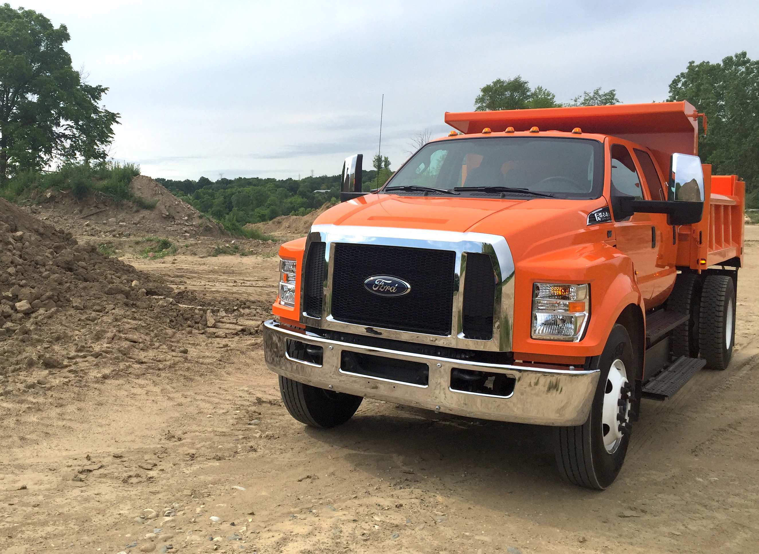 2017 Ford -650 drive 2