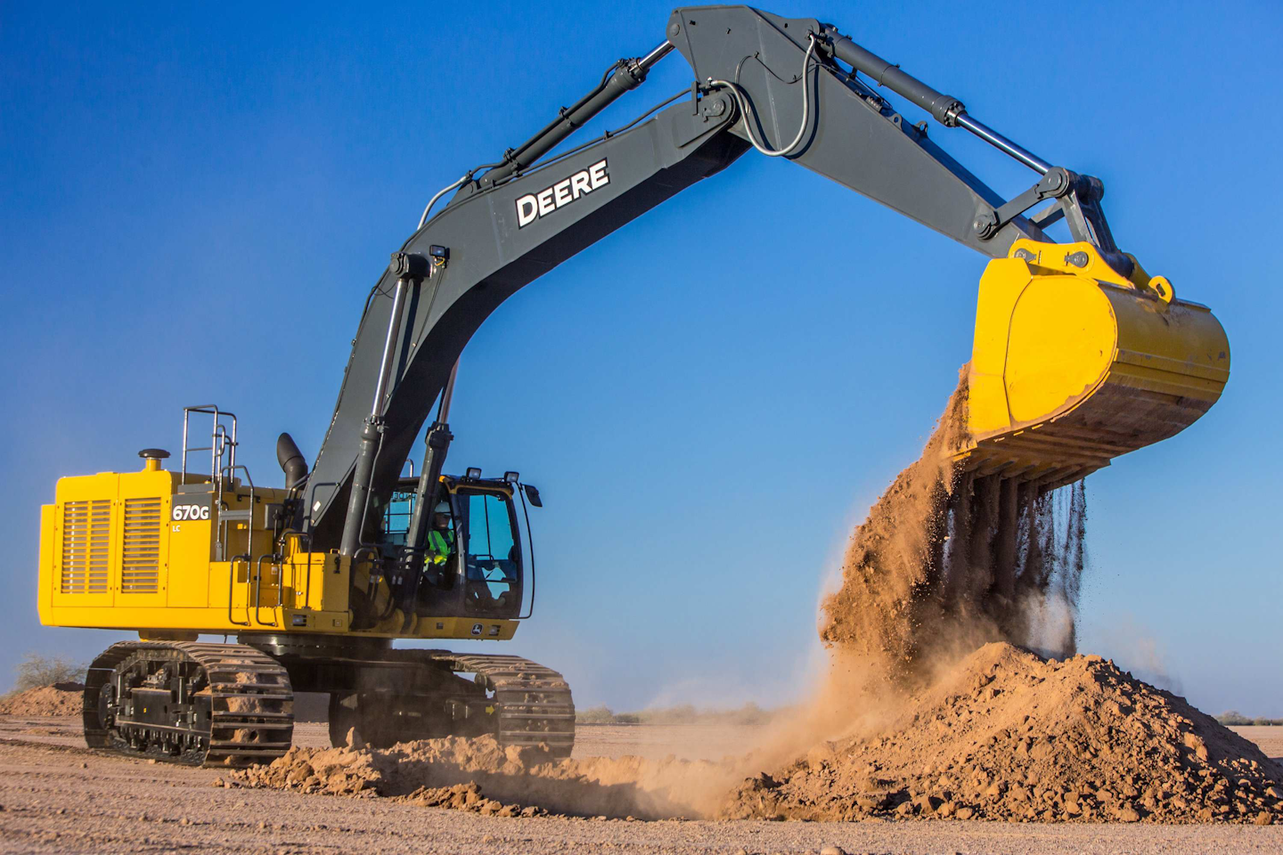 John Deere Updates 670g Lc Excavator With Improved Hydraulics Equipment World