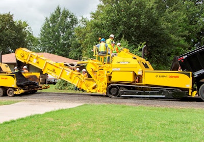 New Cedarapids CR662RM RoadMix