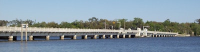 Ortega River Bridge: Photo by Subwayatrain at English Wikipedia, CC BY-SA 3.0, https://commons.wikimedia.org/w/index.php?curid=3770337.