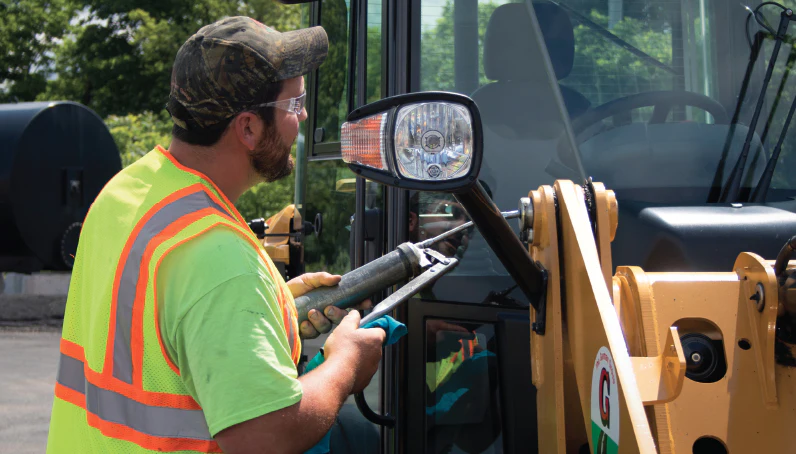 Why every equipment operator should know how to service their machine ...