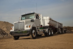 Western-Star-4700