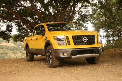 2017 Nissan Titan Pro-4X 1
