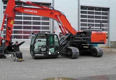 Modified Hitachi ZX210LC-5 with lift Tim Knutsen 3