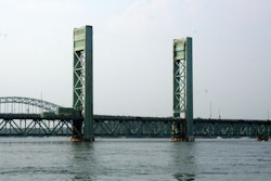 The Sarah Mildred Long Bridge. Photo credit: John Reidy/bridgehunter.com