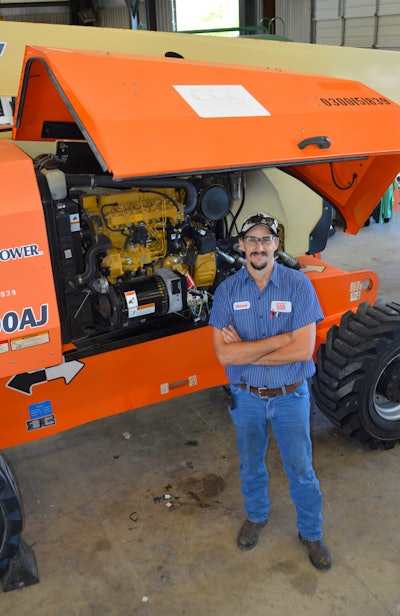 Richard Waitz, AEMP Technician of the Year Finalist.