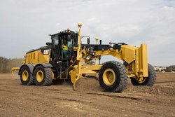 caterpillar-14m3-motor-grader-2