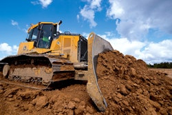 Deere 850K with SmartGrade