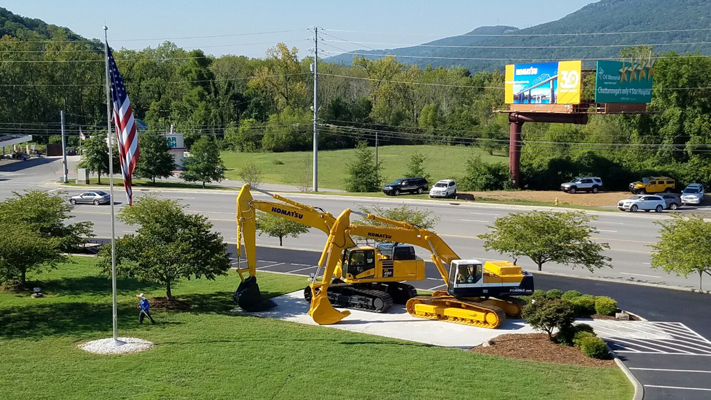 Komatsu celebrates 30 years of U.S. manufacturing at Chattanooga plant