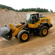 komatsu-wa270-8-on-the-move
