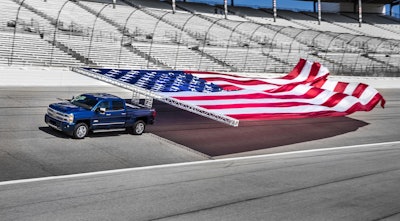 Chevrolet Sets GUINNESS WORLD RECORDS™ Title With 2017 Silverado HD