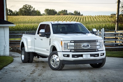 2017 F-450. Photo: Ford