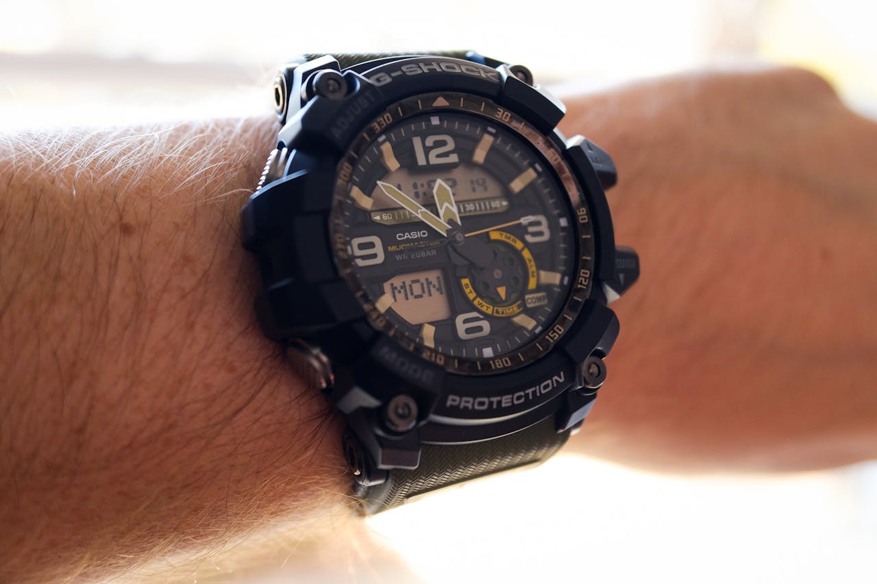 Review Casio S Mudmaster Gg 1000 A G Shock Watch Designed To Survive Construction Trades Work Equipment World Review Casio S Mudmaster Gg 1000 A G Shock Watch Designed To Survive Construction Trades Work Equipment World