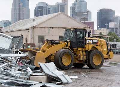 caterpillar-966m-wheel-loader