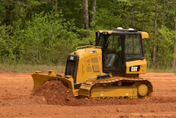 caterpillar-d5k2-lgp-grade-control-3d-1