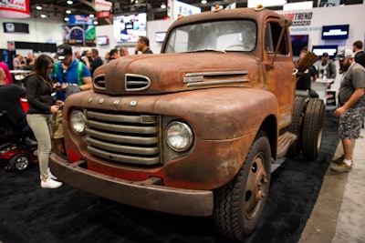 stubby-bob-vintage-ford-dump-truck-2