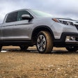 2017-honda-ridgeline2
