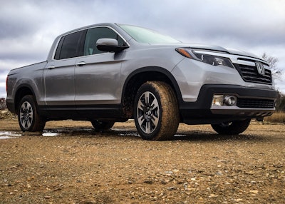 2017-honda-ridgeline2