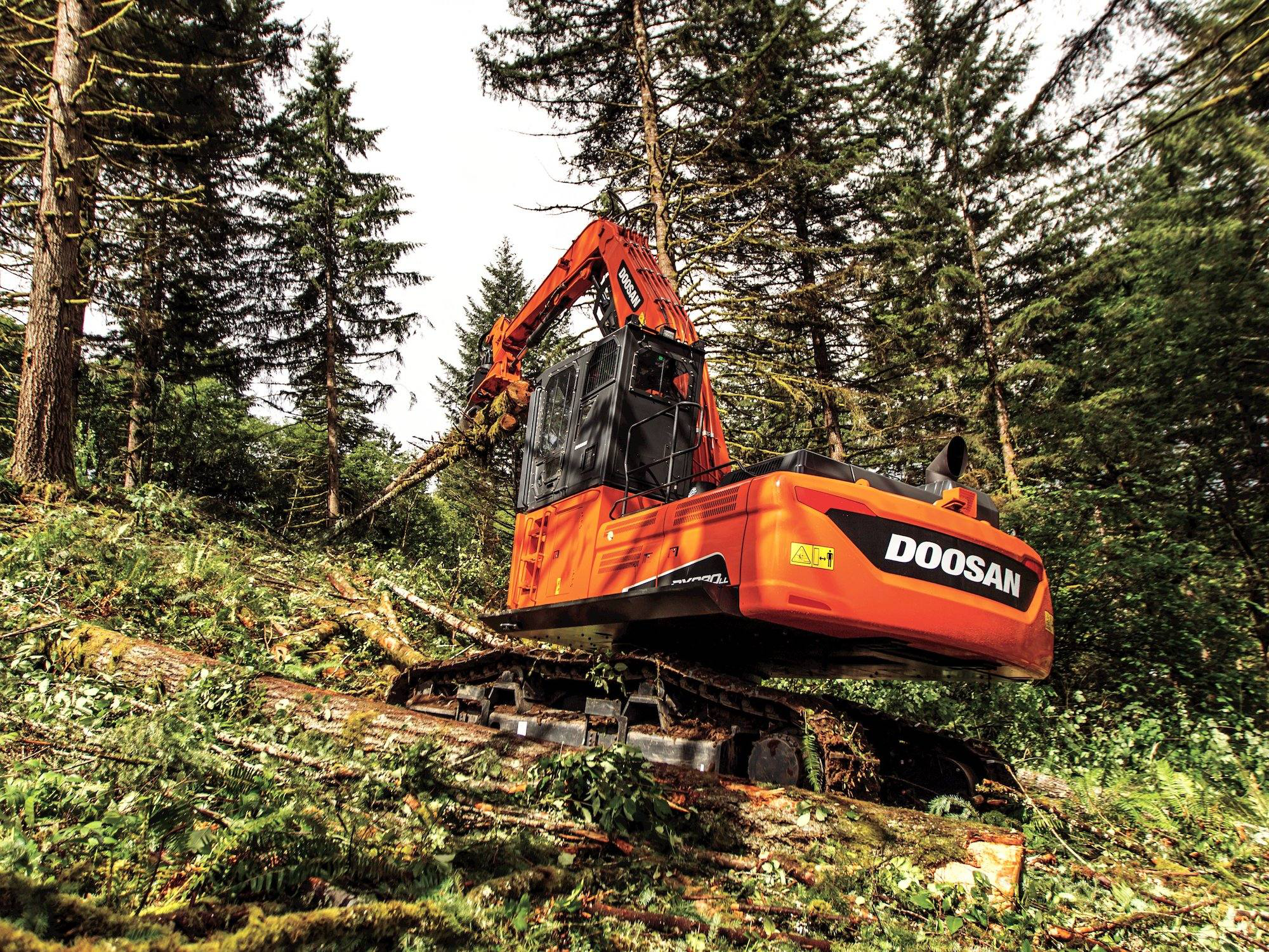 doosan-dx380ll-5-log-loader-3