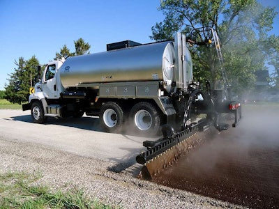 etnyre-centennial-asphalt-distributors-0