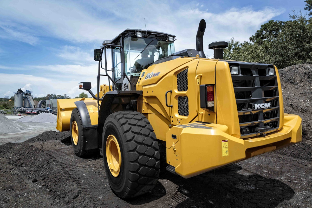 KCM intros Tier 4 Final version of 80Z7 wheel loader
