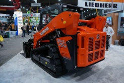 Kubota SVL75-2 rear door