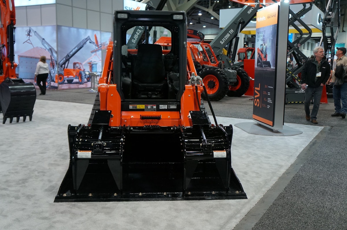 Kubota’s SVL752 CTL with High Flow increases hydraulic flow to 29.3