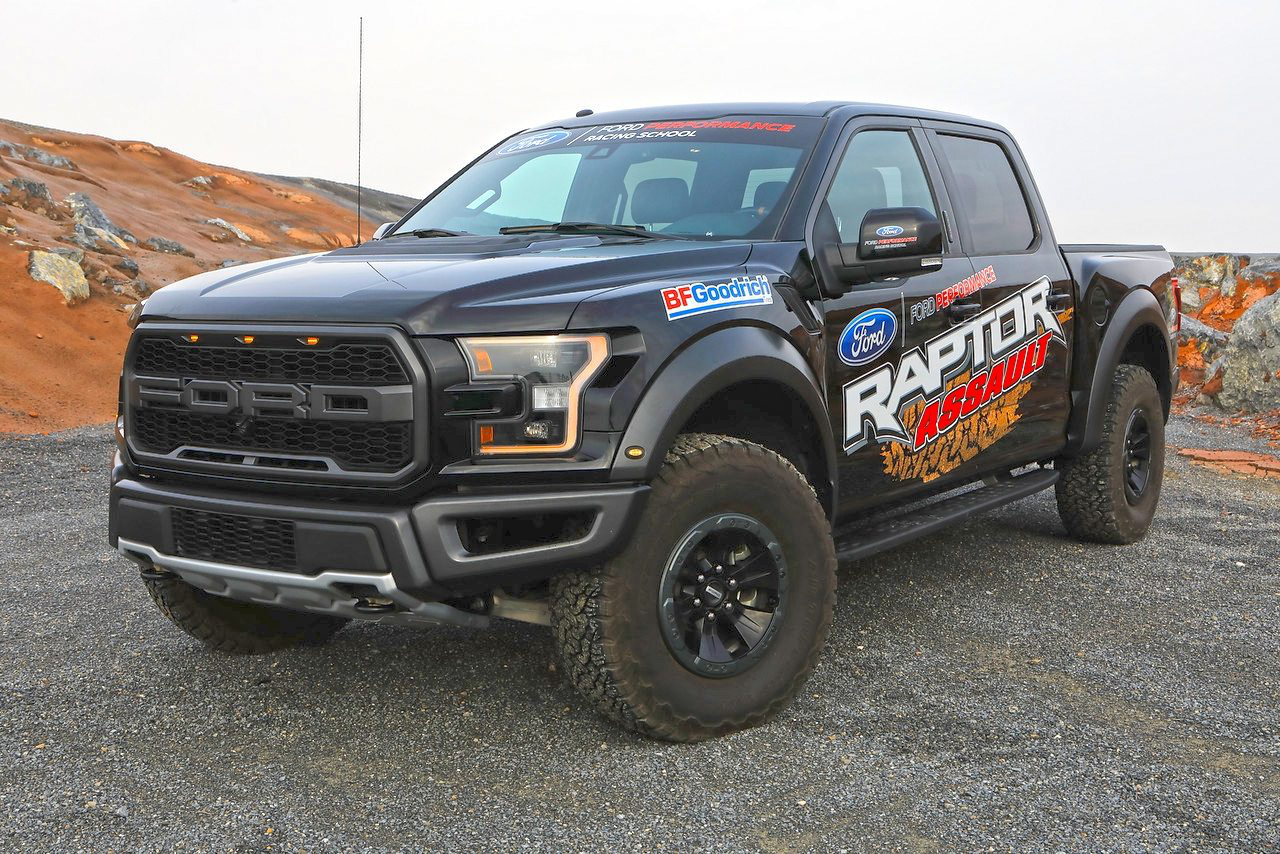 Ford providing complimentary off-road driving instruction exclusively to 2017 F-150 Raptor owners at Ford Performance Racing School in Grantsville, Utah. (Credit: Ford Performance Racing School)