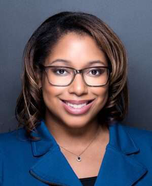 Danielle Harris E1484236589762