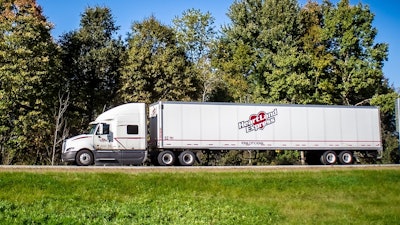 Heartland Express Semi-Truck
