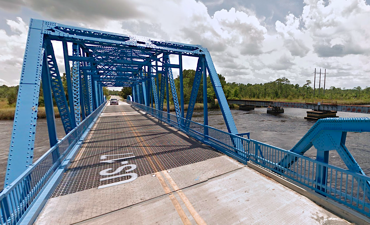 Blue Bridge U s Highway 17