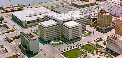 Long a downtown Peoria presence: Cat’s headquarters building as it looked when it opened in 1967. Source: cat.com