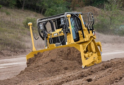 Caterpillar D6T bulldozer 3