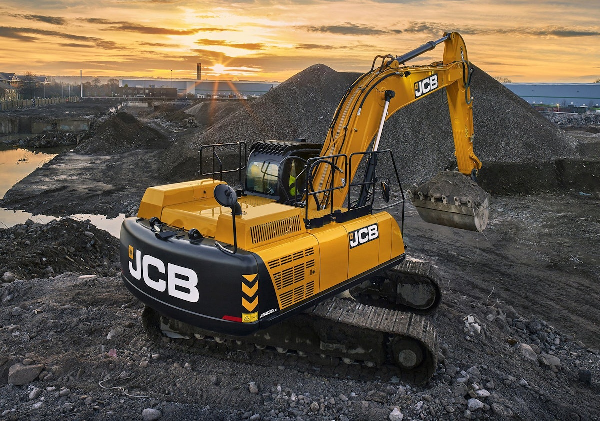 JCB moves to Rolls-Royce engine to power its largest excavators ...