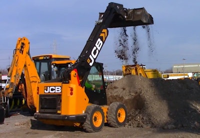 TS3-8W Teleskid skid steer. Photo credit: YouTube video posted by YES JCB